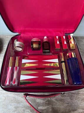 Estee Lauder Holiday Gift Set Makeup Skincare Train Case Advanced Night Repair
